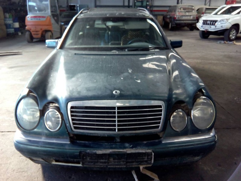 mercedes-benz clase e (w210) familiar del año 1999