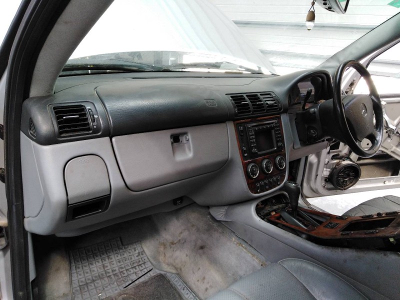 mercedes-benz clase m (w163) del año 2002