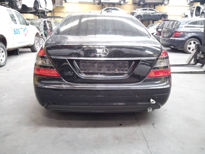 mercedes-benz clase s (w221) berlina del año 2009