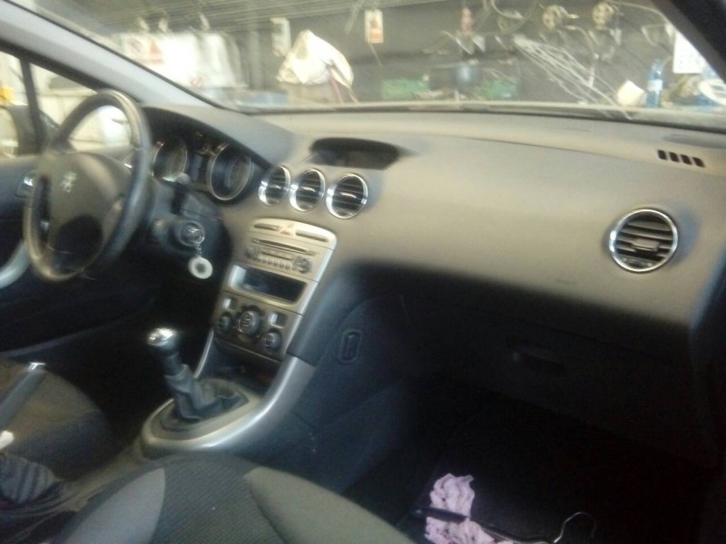 peugeot 308 del año 2007