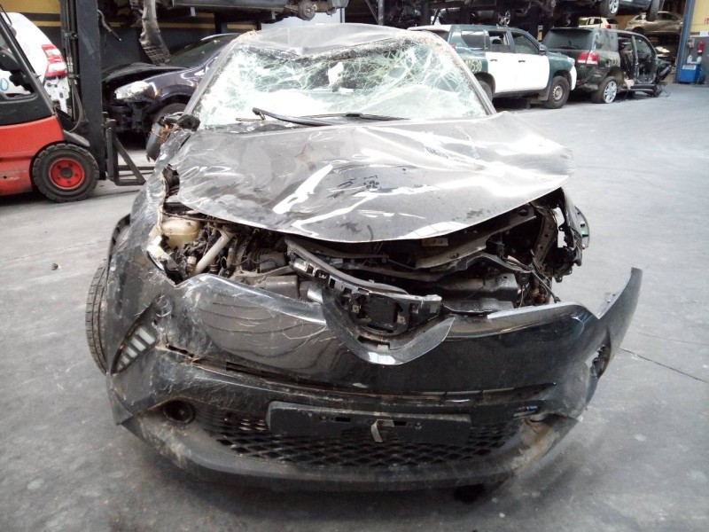 toyota c-hr del año 2018