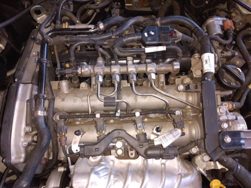 opel insignia berlina del año 2010