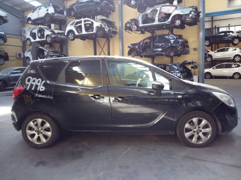 opel meriva b del año 2010