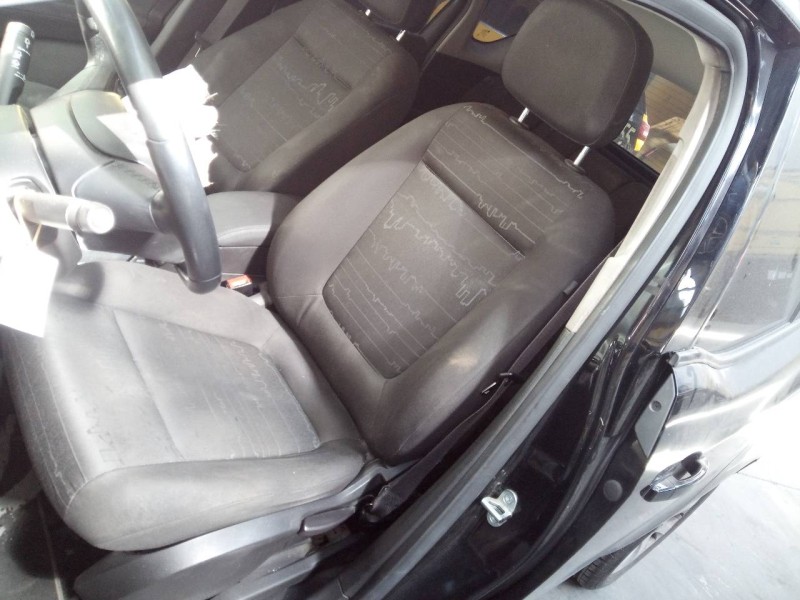 opel meriva b del año 2010