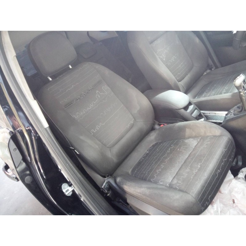 opel meriva b del año 2010