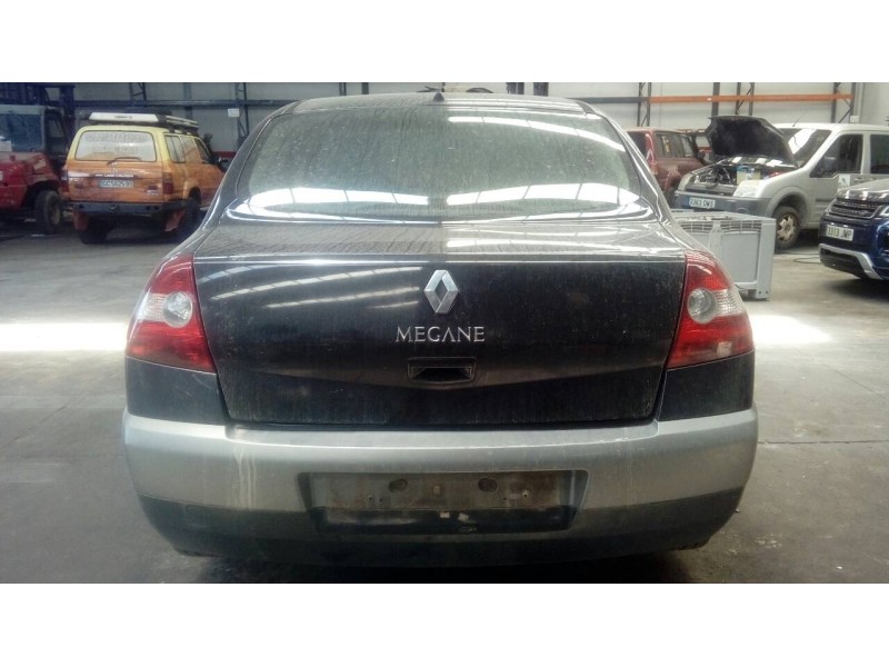 renault megane ii classic berlina del año 2005