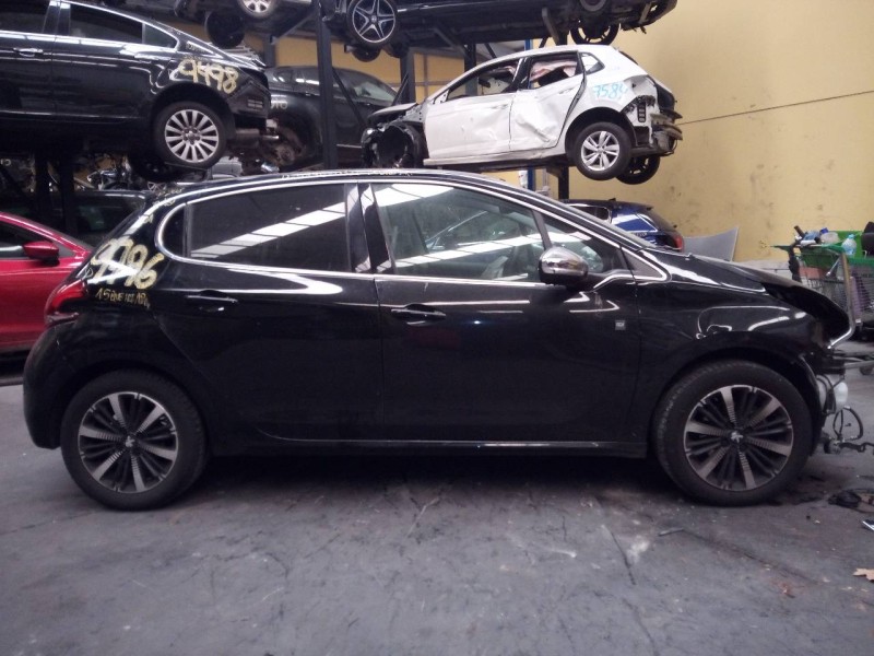 peugeot 208 (p2) del año 2019