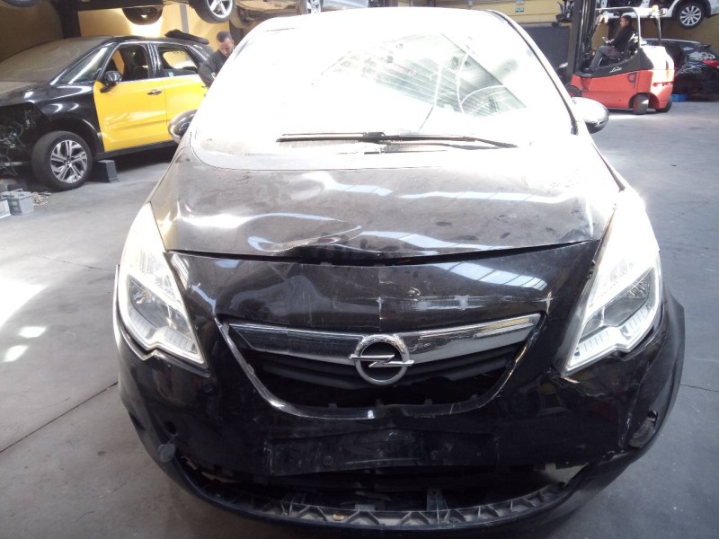 opel meriva b del año 2010