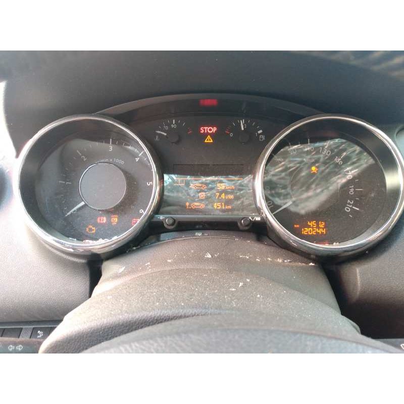 peugeot 5008 del año 2013