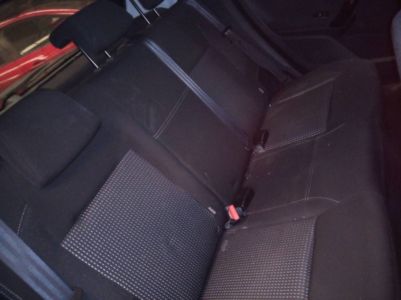 peugeot 208 (p2) del año 2019