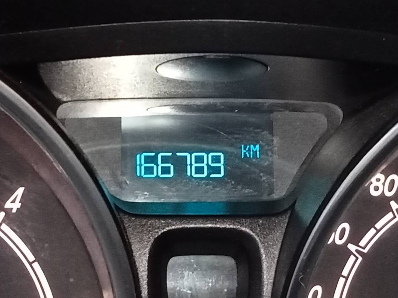 ford fiesta (ccn) del año 2013