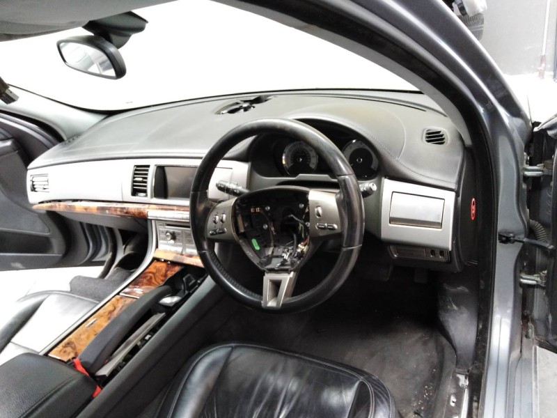 jaguar xf del año 2009