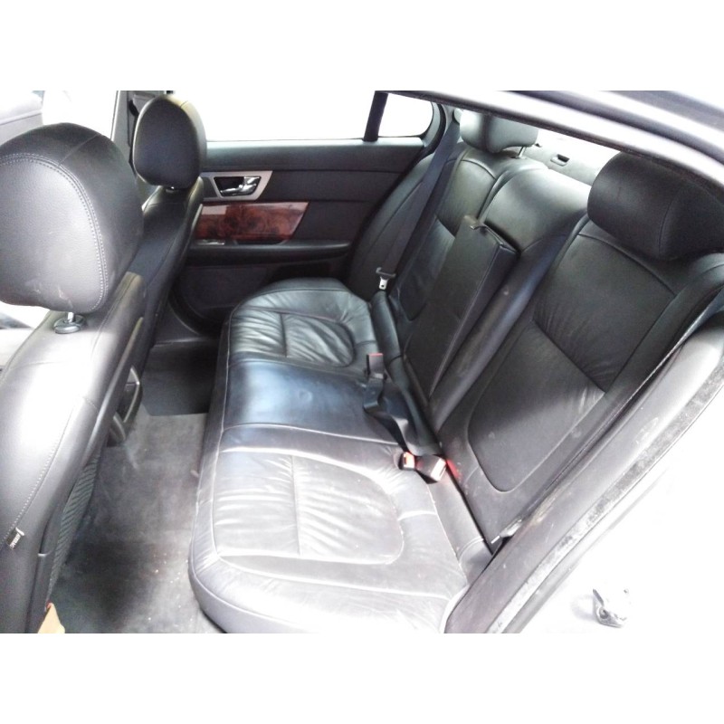 jaguar xf del año 2009