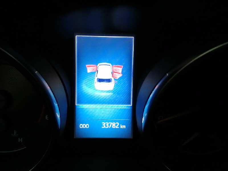 toyota auris del año 2017