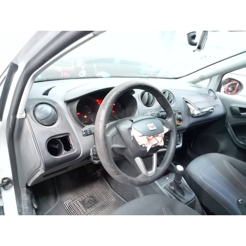 seat ibiza sc (6j1) del año 2010