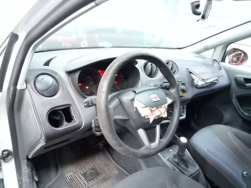 seat ibiza sc (6j1) del año 2010
