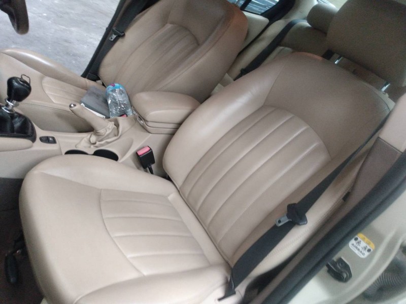 jaguar x-type del año 2003