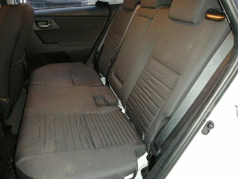 toyota auris del año 2017