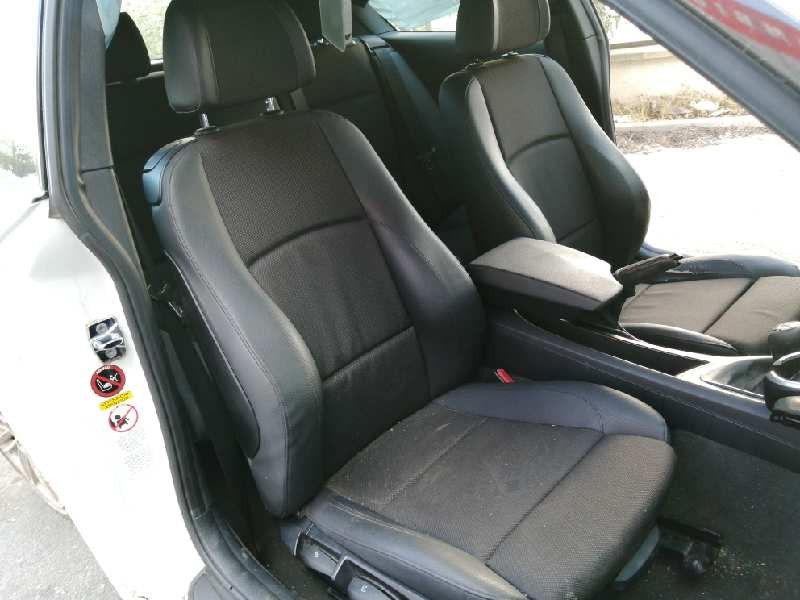 bmw serie 1 berlina (e81/e87) del año 2007