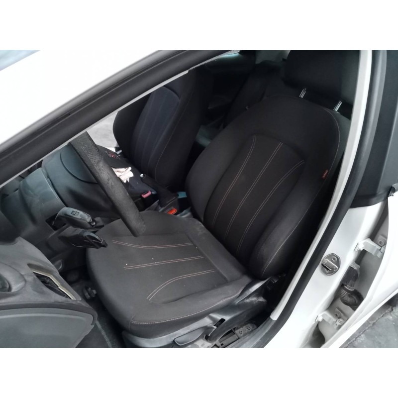 seat ibiza sc (6j1) del año 2010