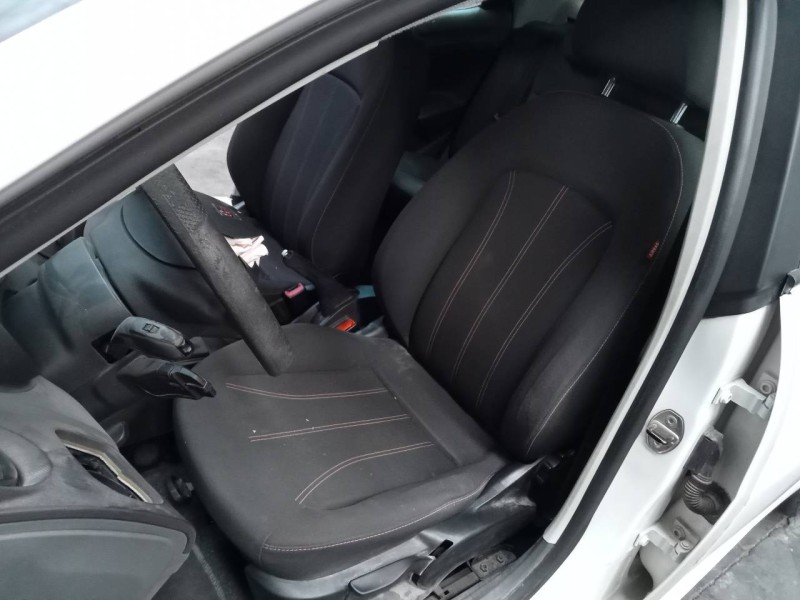 seat ibiza sc (6j1) del año 2010