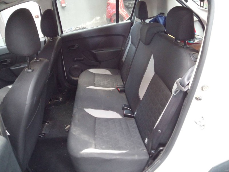 dacia sandero del año 2015