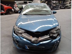 toyota auris del año 2017 2