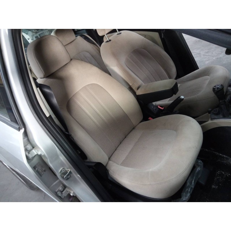 fiat linea (110) del año 2009