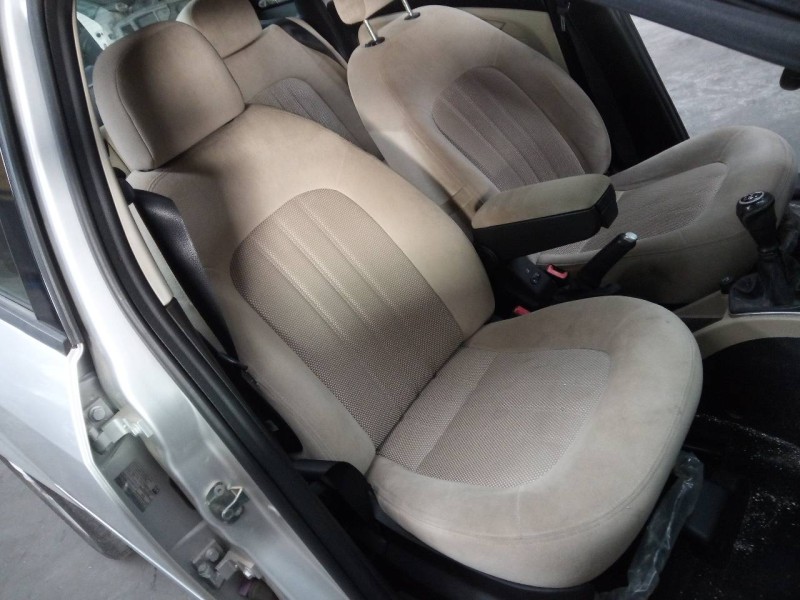 fiat linea (110) del año 2009