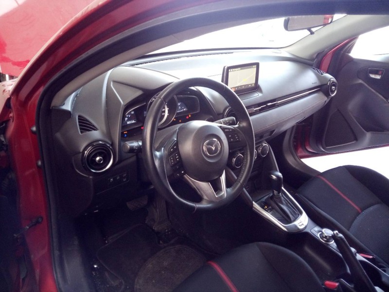 mazda 2 lim. () del año 2018