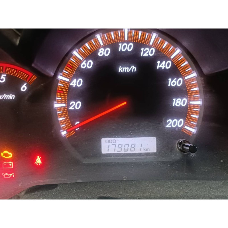 toyota hilux (kun) del año 2015