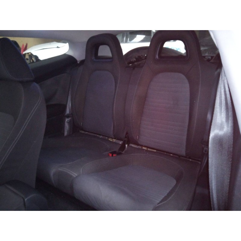 volkswagen scirocco (137) del año 2009