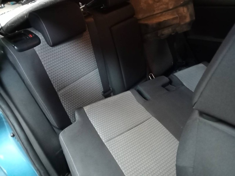 toyota auris del año 2017