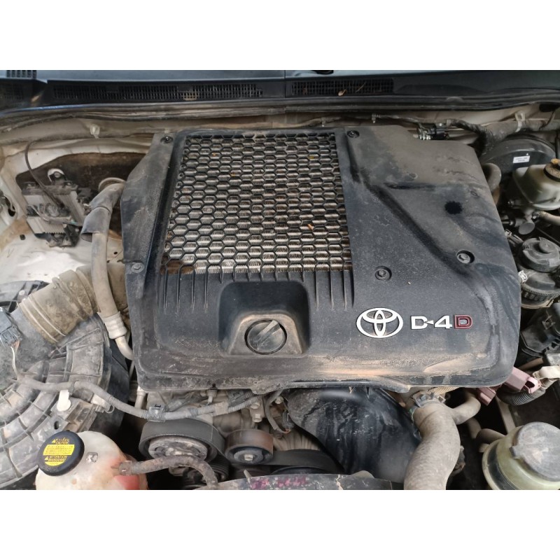 toyota hilux (kun) del año 2015