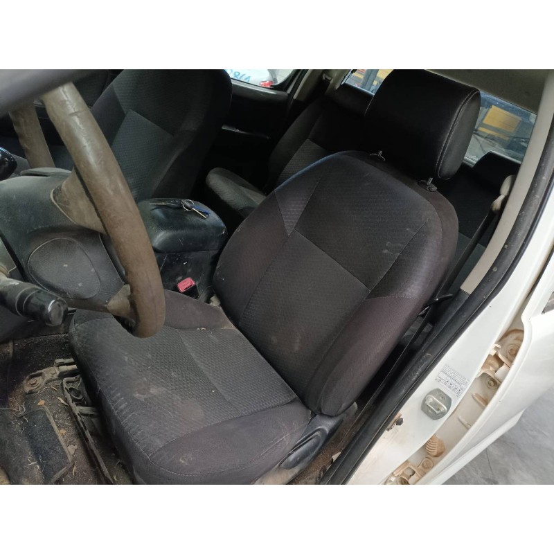 toyota hilux (kun) del año 2015