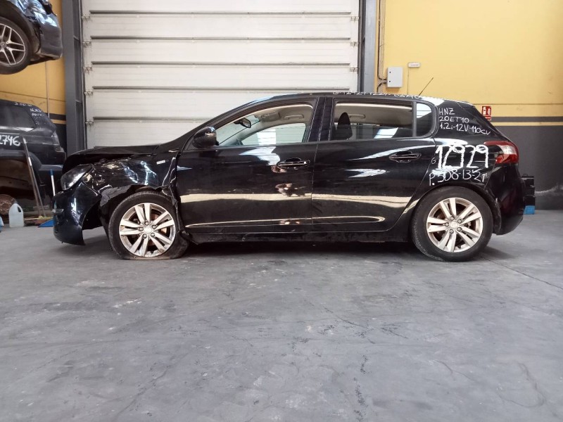 peugeot 308 del año 2017