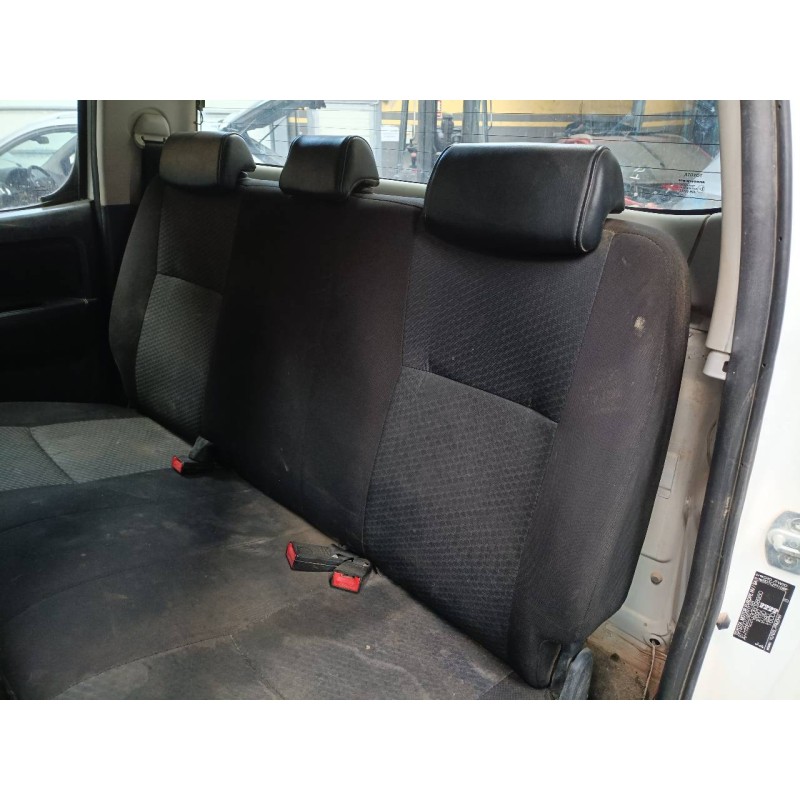 toyota hilux (kun) del año 2015