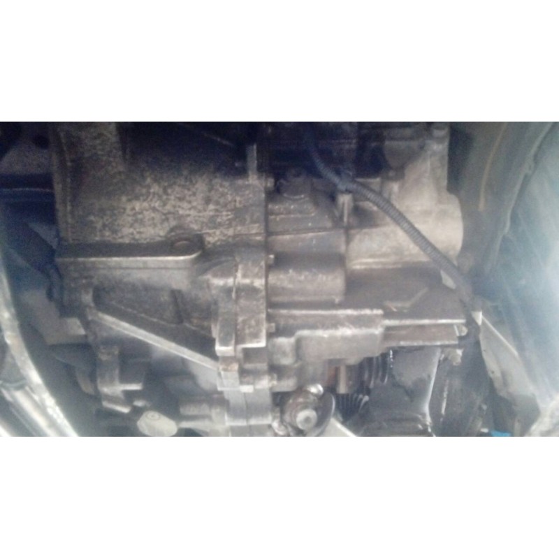 nissan almera (n16/e) del año 2000