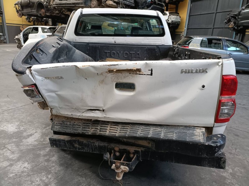 toyota hilux (kun) del año 2015