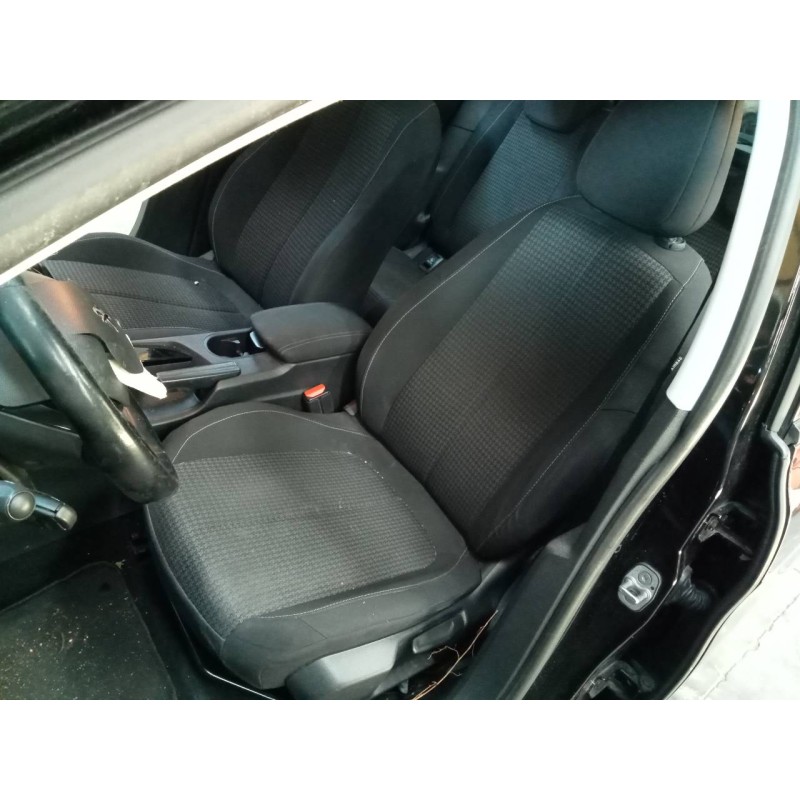 peugeot 308 del año 2017