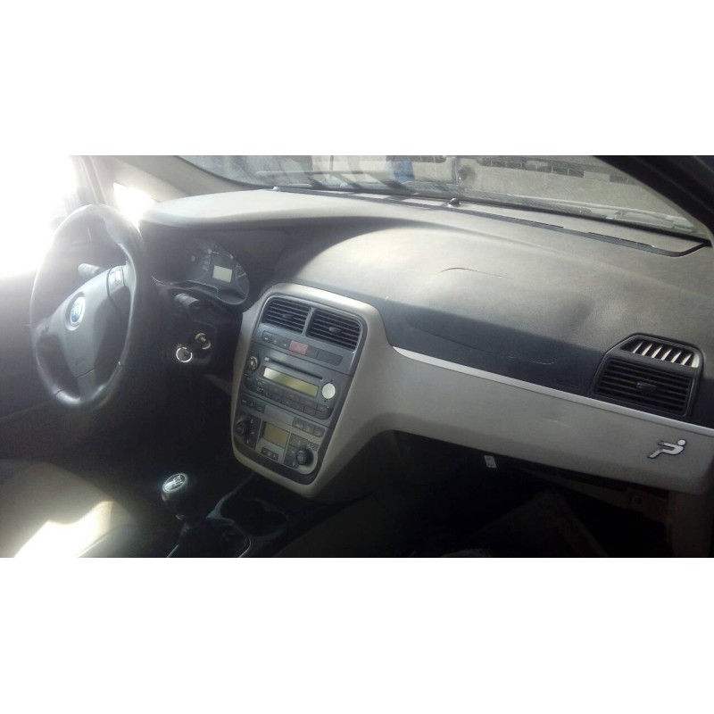 fiat punto berlina (188) del año 2006