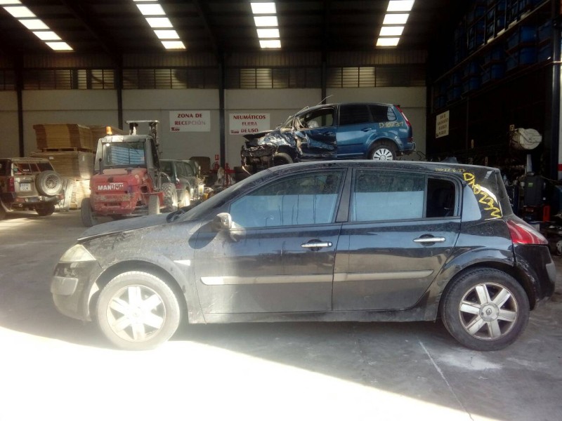 renault megane ii berlina 3p del año 2003