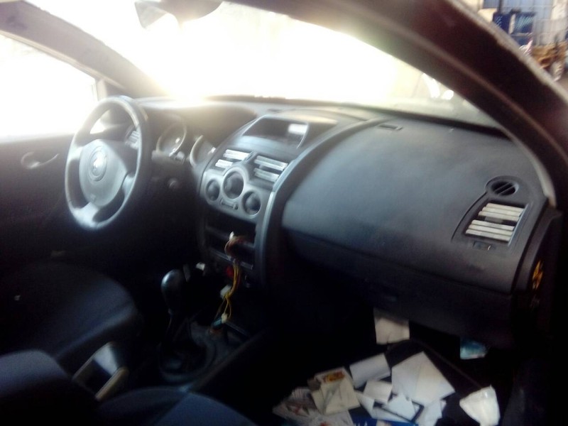 renault megane ii berlina 3p del año 2003