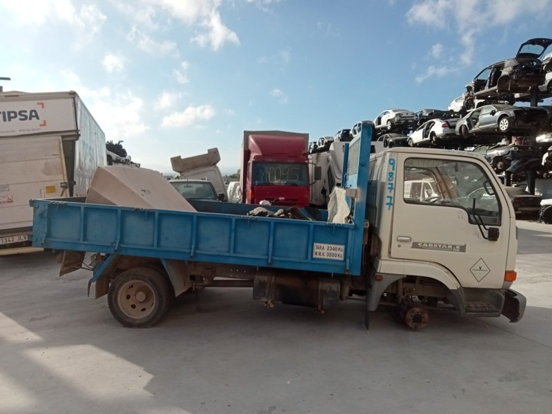 nissan cabstar del año 1999