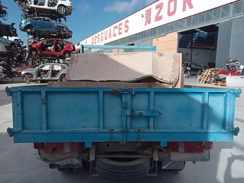 nissan cabstar del año 1999