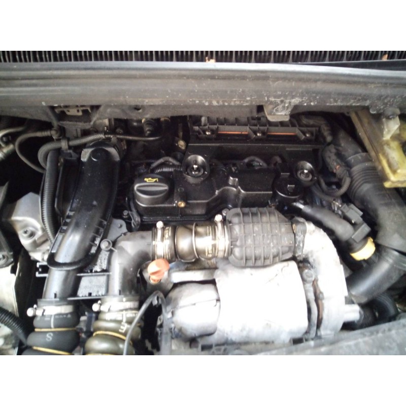 peugeot 5008 del año 2015