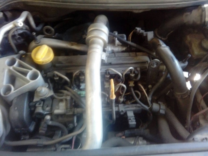 renault megane ii berlina 3p del año 2003