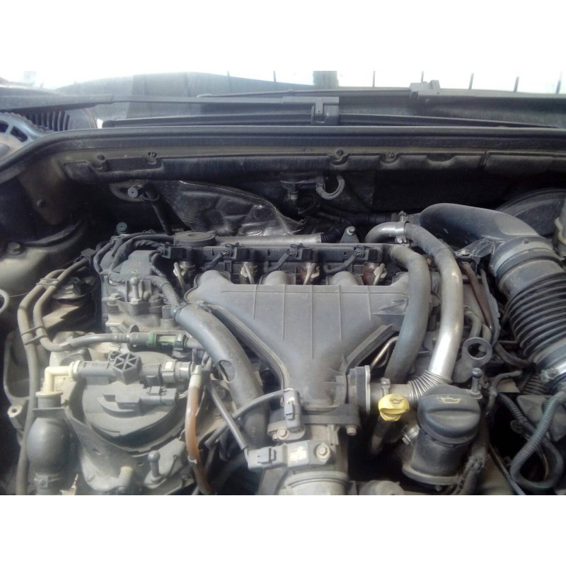 peugeot 407 del año 2004