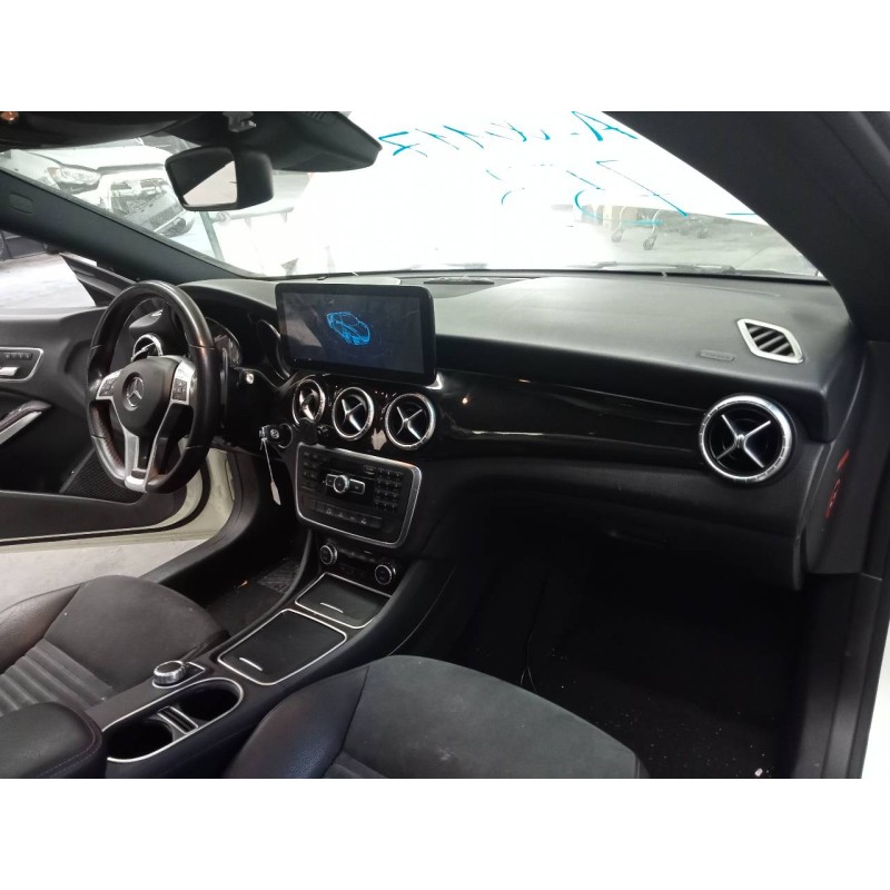 mercedes-benz clase cla (w117) del año 2013