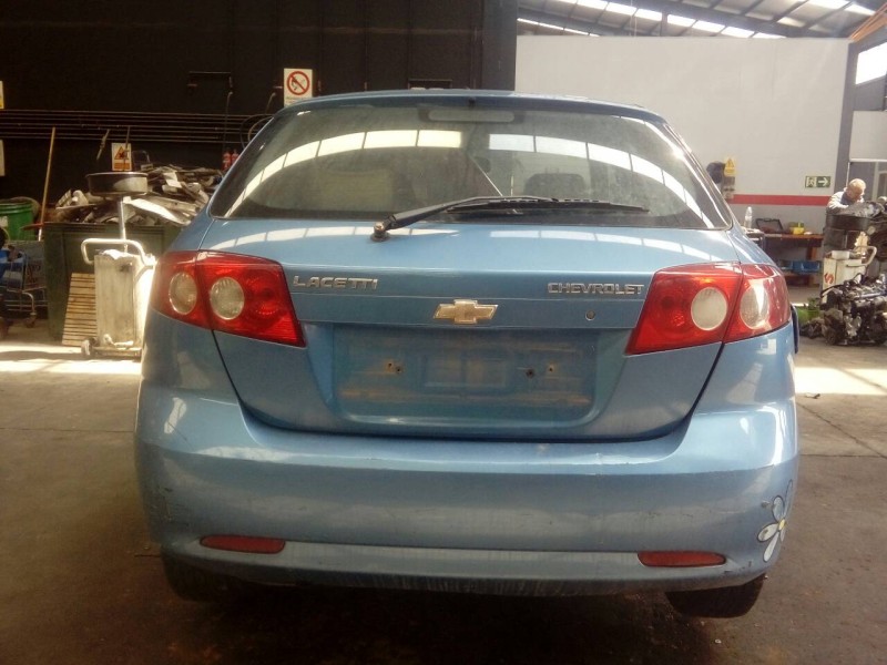 chevrolet lacetti del año 4210